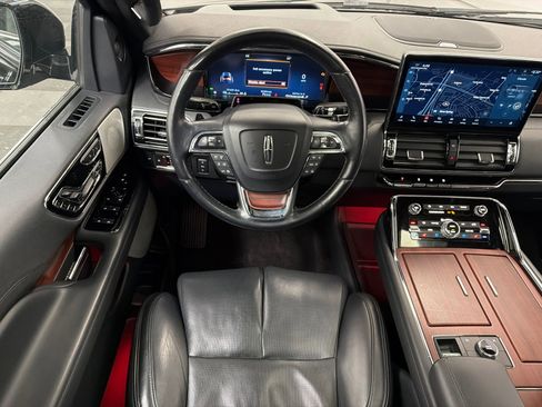 Certified 2022 Lincoln Navigator Reserve image 25