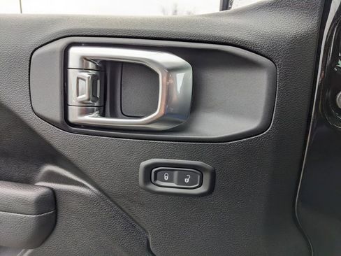 Used 2026 Jeep Wrangler Sport image 48