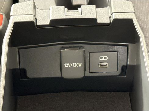 Certified 2023 Toyota Corolla LE image 34