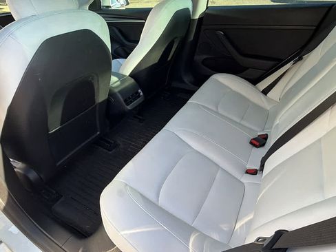 Used 2023 Tesla Model 3 Performance image 17