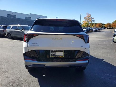 New 2026 Kia Sportage SX image 5