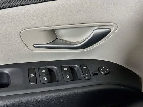 Certified 2023 Hyundai Tucson SE AWD/4WD image 19