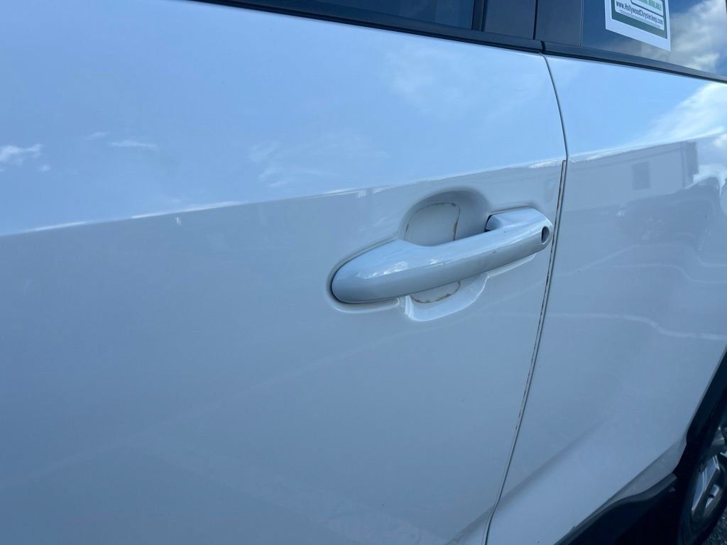 Used 2024 Toyota RAV4 XLE w/ Convenience Package FWD image 20