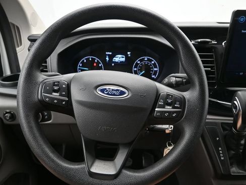 Used 2024 Ford Transit 350 XLT RWD image 13