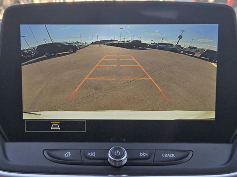 Used 2025 Chevrolet Blazer LT image 19