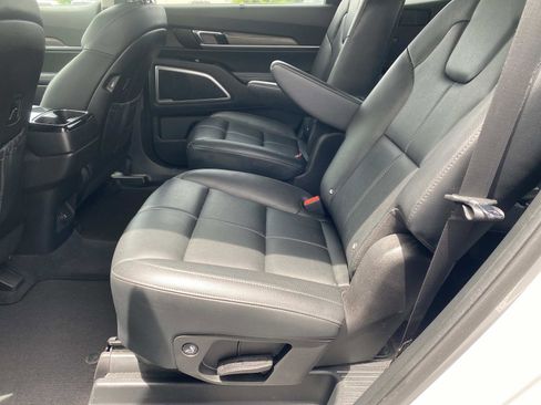 Used 2022 Kia Telluride EX w/ EX Premium Package AWD/4WD image 14