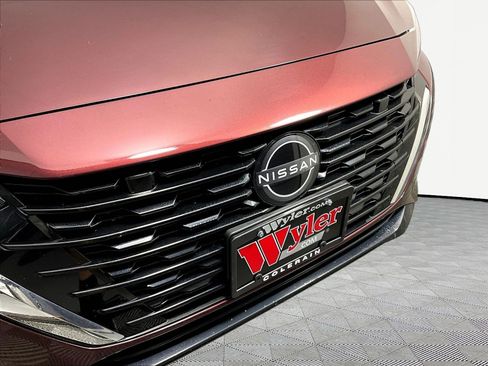 Certified 2024 Nissan Sentra SV FWD image 32