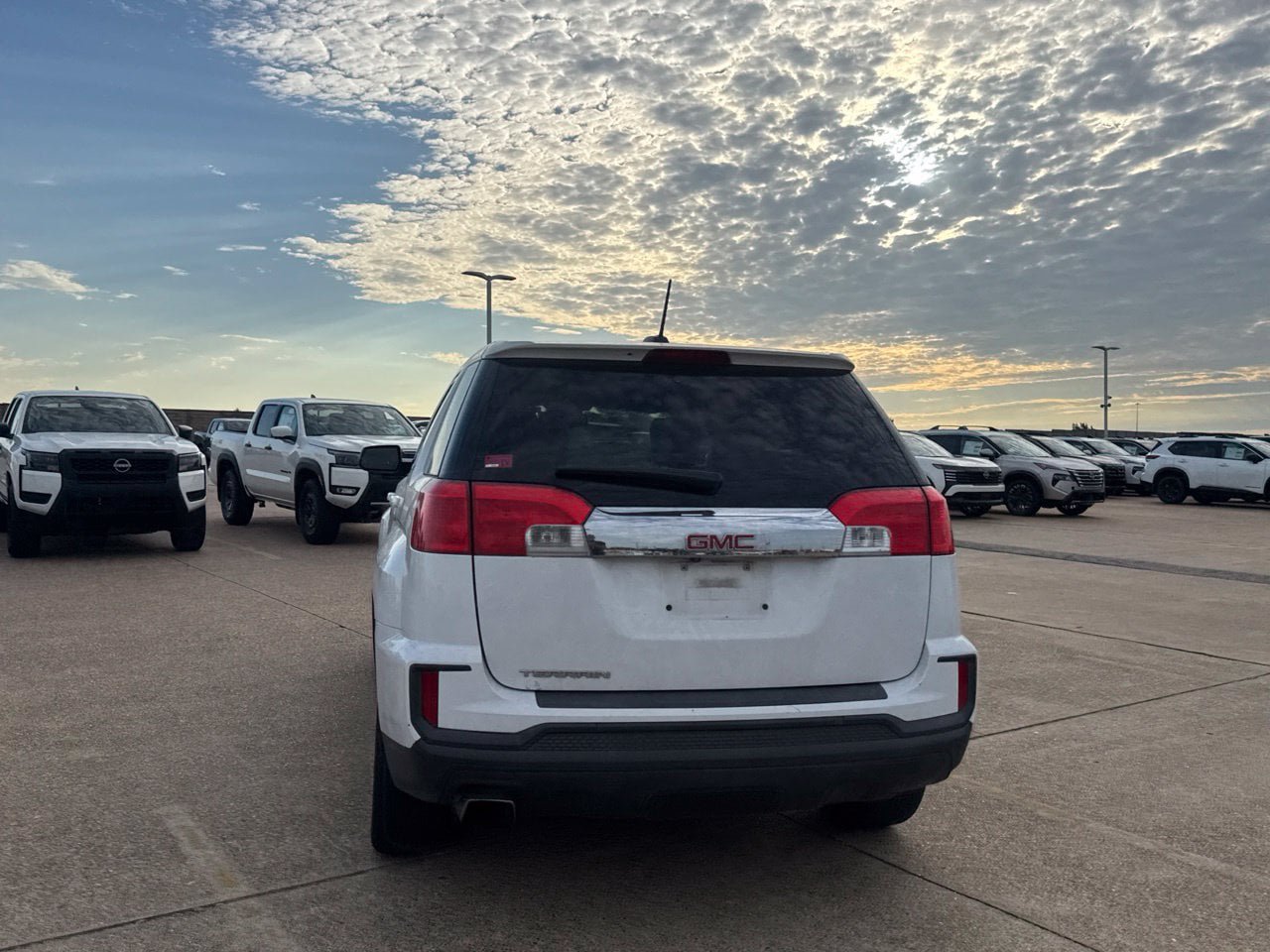 Used 2017 GMC Terrain SLE FWD image 19