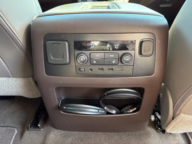 Used 2018 GMC Yukon Denali w/ Denali Ultimate Package AWD/4WD image 20