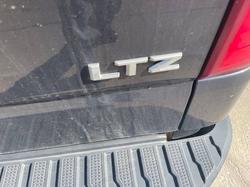 Used 2024 Chevrolet Silverado 1500 LTZ AWD/4WD image 18