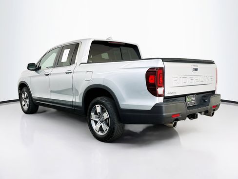 Used 2025 Honda Ridgeline RTL image 5