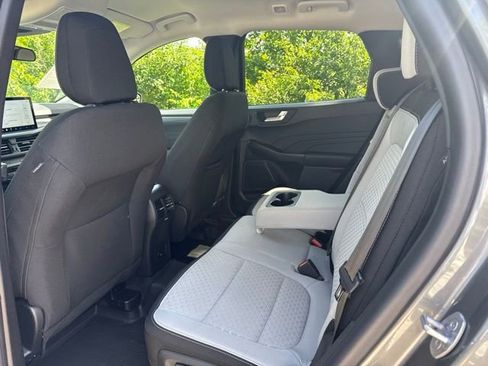 Used 2023 Ford Escape Active w/ Tech Pack #2 AWD/4WD image 35