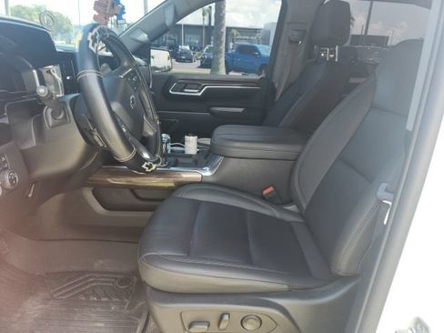 Used 2025 Chevrolet Silverado 1500 RST w/ RST All Star Premium Package AWD/4WD image 5