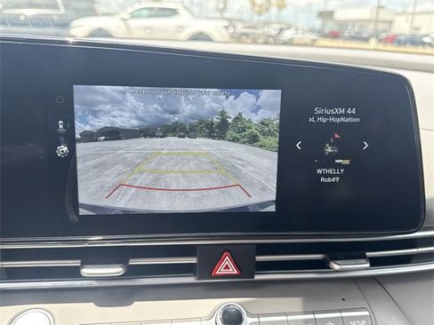 New 2025 Hyundai Elantra SEL image 20