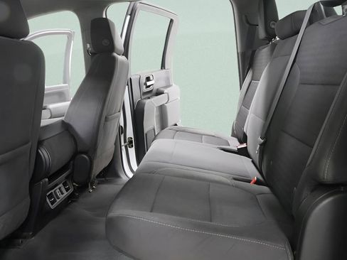 Used 2023 Chevrolet Silverado 2500 LT w/ Convenience Package image 24