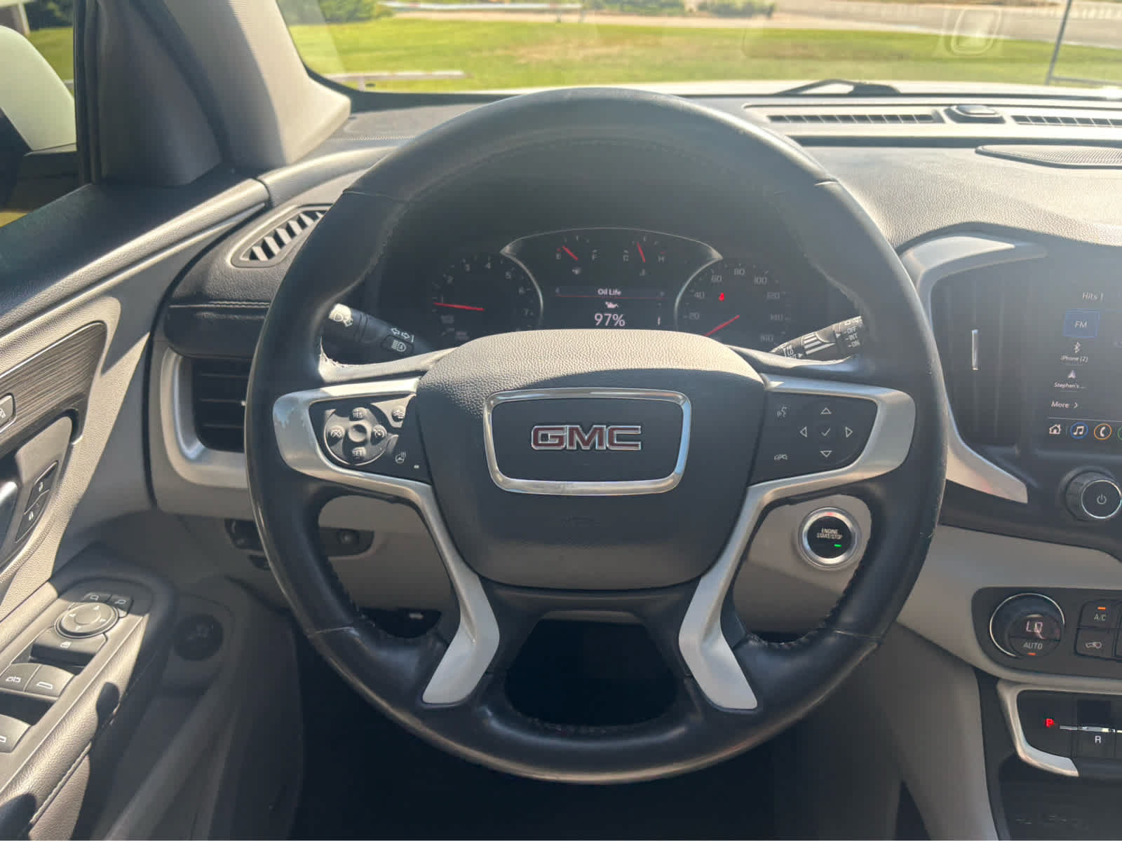 Used 2022 GMC Terrain SLT w/ Infotainment Package II AWD/4WD image 20
