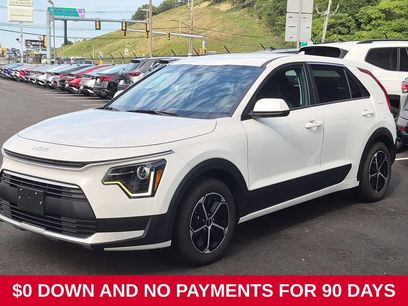 Used 2025 Kia Niro LX