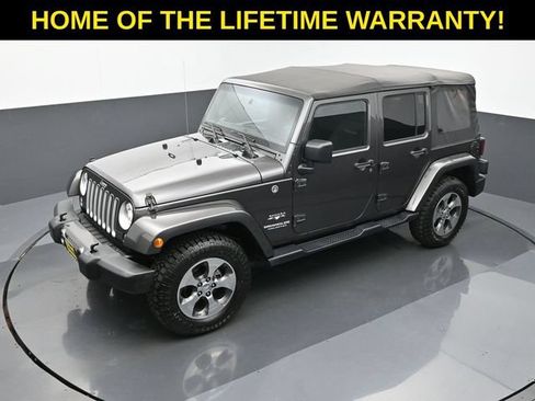 Used 2017 Jeep Wrangler Unlimited Sahara w/ Max Tow Package AWD/4WD image 53