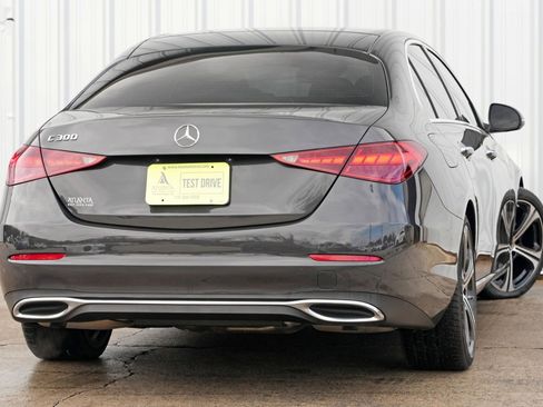 Used 2022 Mercedes-Benz C 300 Sedan image 4