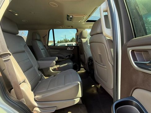 Used 2015 GMC Yukon Denali w/ Open Road Package image 33