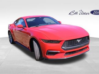 New 2026 Ford Mustang Coupe video 2