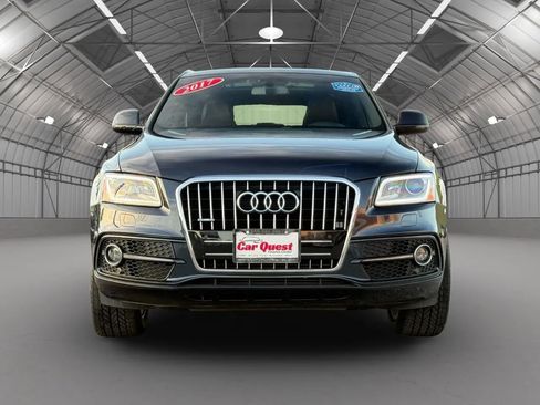 Used 2017 Audi Q5 2.0T Premium Plus w/ Technology Package image 2