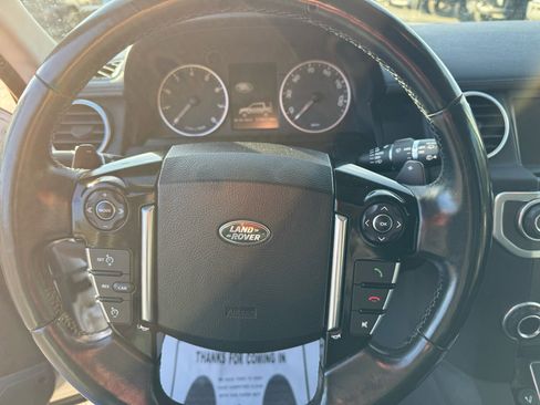 Used 2016 Land Rover LR4 HSE image 20