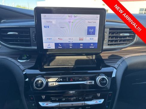 Used 2021 Ford Explorer Limited image 9