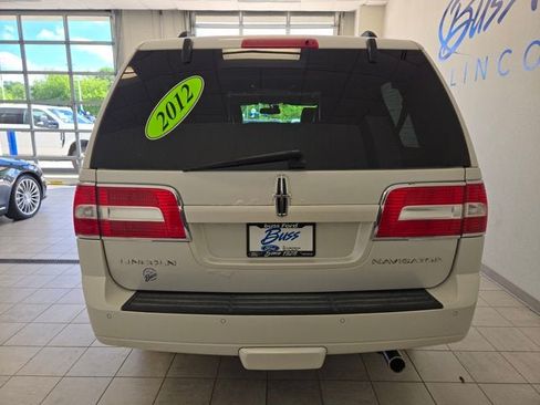 Used 2012 Lincoln Navigator 4WD image 12