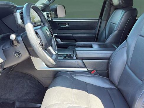 Used 2023 Toyota Tundra Platinum AWD/4WD image 17