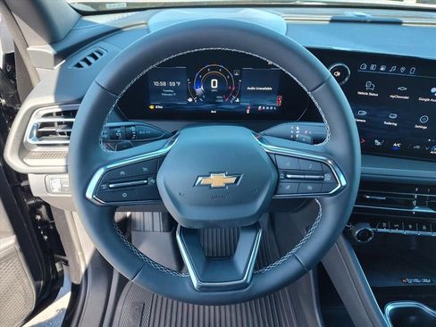 New 2026 Chevrolet Traverse LT w/ LPO, Floor Liner Package image 10