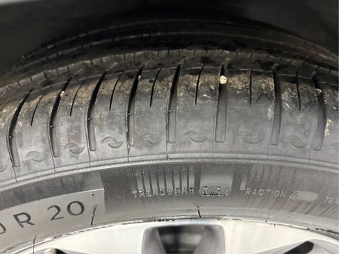 Used 2021 Mercedes-Benz GLE 350 GLE 350 4MATIC Sport Utility 4 image 33