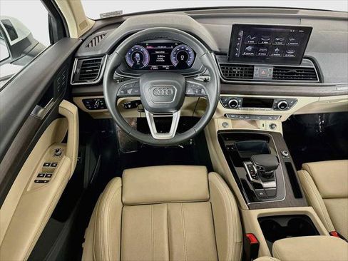 Certified 2023 Audi Q5 2.0T Premium Plus w/ Premium Plus Package AWD/4WD image 20
