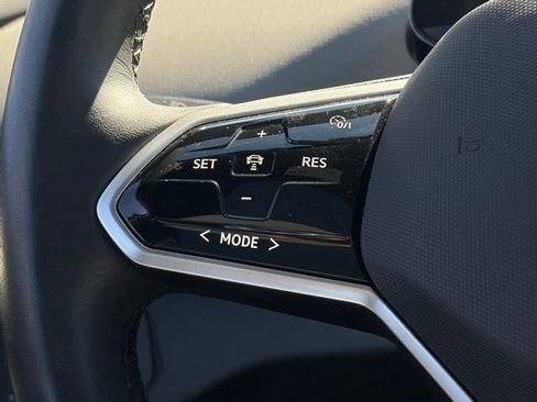 Used 2022 Volkswagen ID.4 Pro S image 17