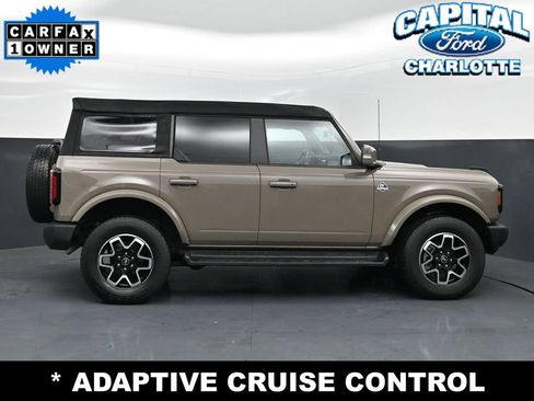 Used 2025 Ford Bronco Outer Banks AWD/4WD image 9