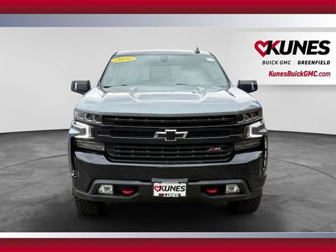 Used 2021 Chevrolet Silverado 1500 LT Trail Boss w/ Convenience Package II AWD/4WD image 4