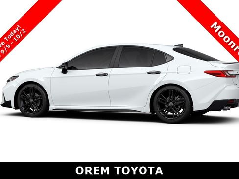 New 2026 Toyota Camry Hybrid w/ Convenience Package FWD image 5