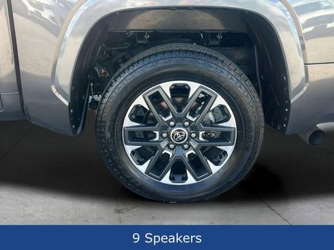 Used 2023 Toyota Tundra Limited AWD/4WD image 32