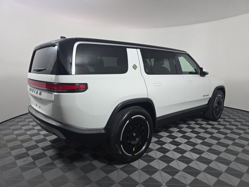 Used 2025 Rivian R1S Adventure AWD/4WD image 5