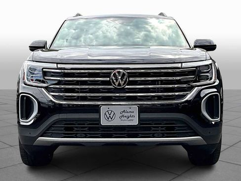 New 2026 Volkswagen Atlas SE image 3