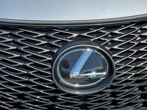 Used 2024 Lexus UX 250h F Sport image 38