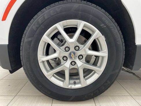 Certified 2023 Chevrolet Equinox LT AWD/4WD image 8