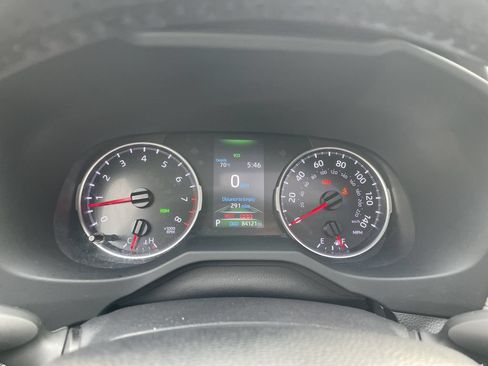 Certified 2019 Toyota RAV4 XLE w/ Convenience Package AWD/4WD image 17