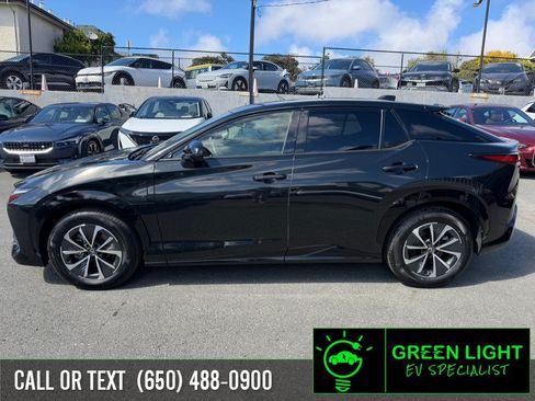 Used 2024 Lexus RZ 300e Premium FWD image 8