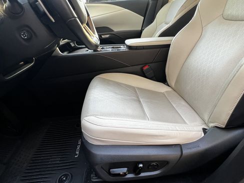 Certified 2023 Lexus RX 350 Premium Plus image 16