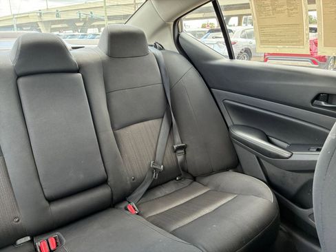 Used 2025 Nissan Altima 2.5 SV image 31