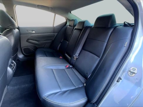 Certified 2024 Nissan Altima 2.5 SL FWD image 20