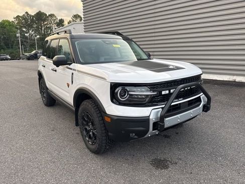 New 2025 Ford Bronco Sport Badlands w/ Sasquatch Badlands Package image 1