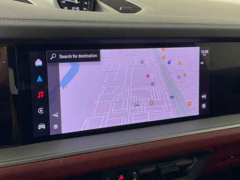 Certified 2025 Porsche Cayenne E-Hybrid AWD/4WD image 23
