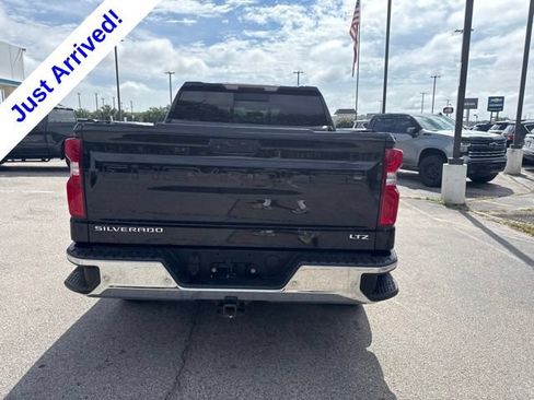 Used 2020 Chevrolet Silverado 1500 LTZ w/ LTZ Premium Package AWD/4WD image 4